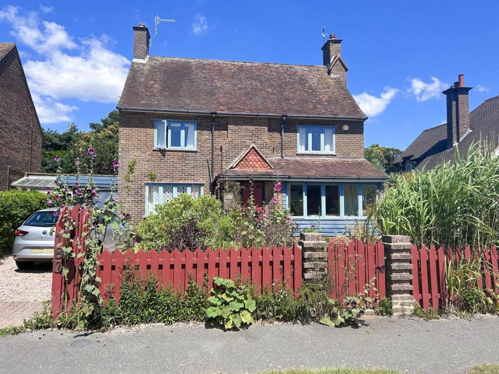 Main image of property: Cooden Drive, Bexhill-On-Sea TN39 3AH