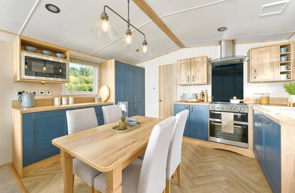 The Orchards - Windermere, Lytham Road Warton, Preston, Lancashire, PR4 - View 4