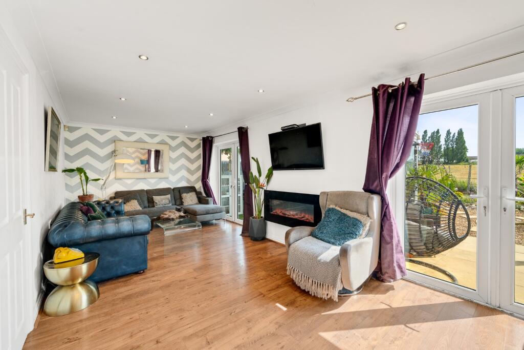 Tylers Green Road, Crockenhill, Kent, BR8 8LG - View 3