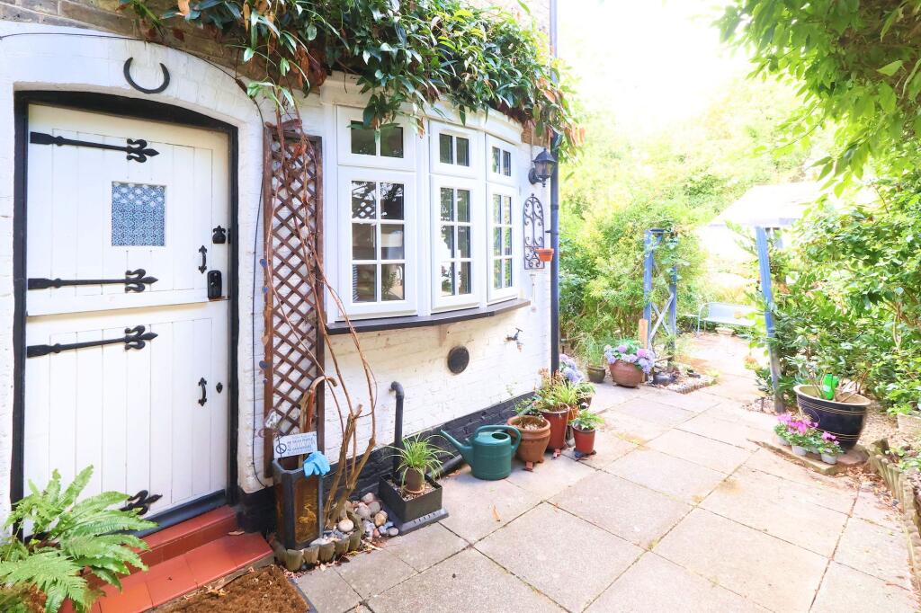House in London - View 5