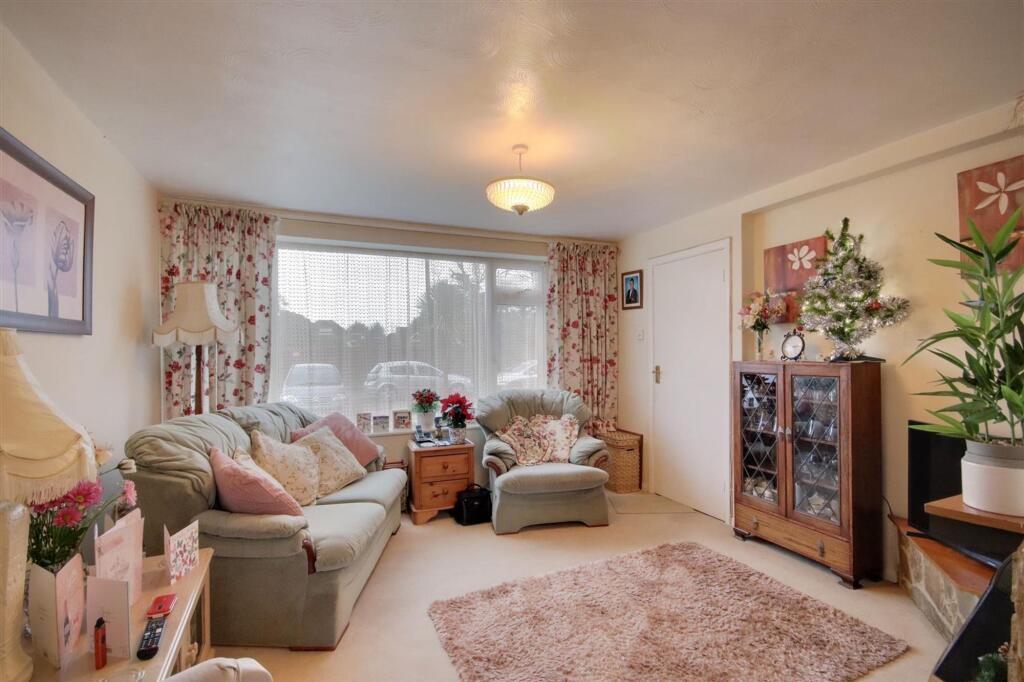 House in Brighton - View 5