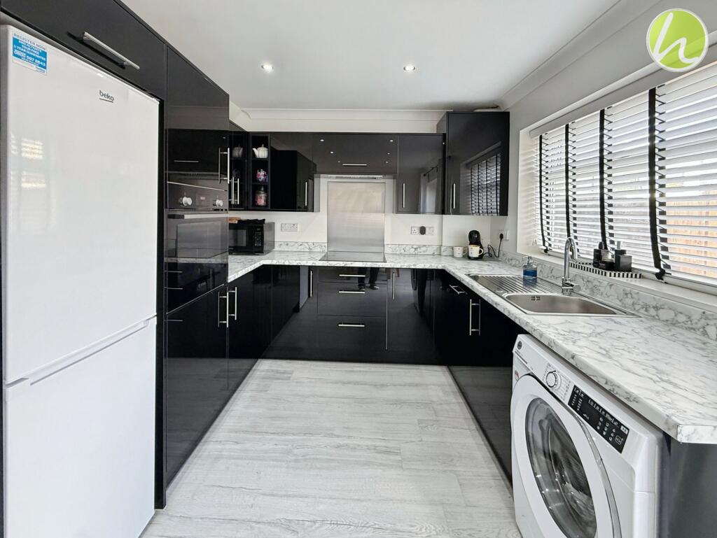 House in Southend-on-Sea - View 4