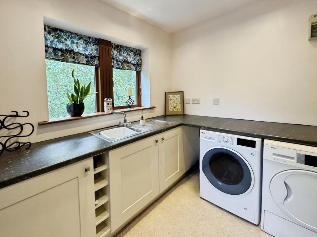 Additional image 15 of Rustless Close, Cleckheaton, BD19