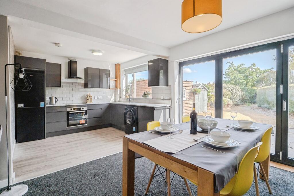 House in Charnwood, Shelthorpe - View 3