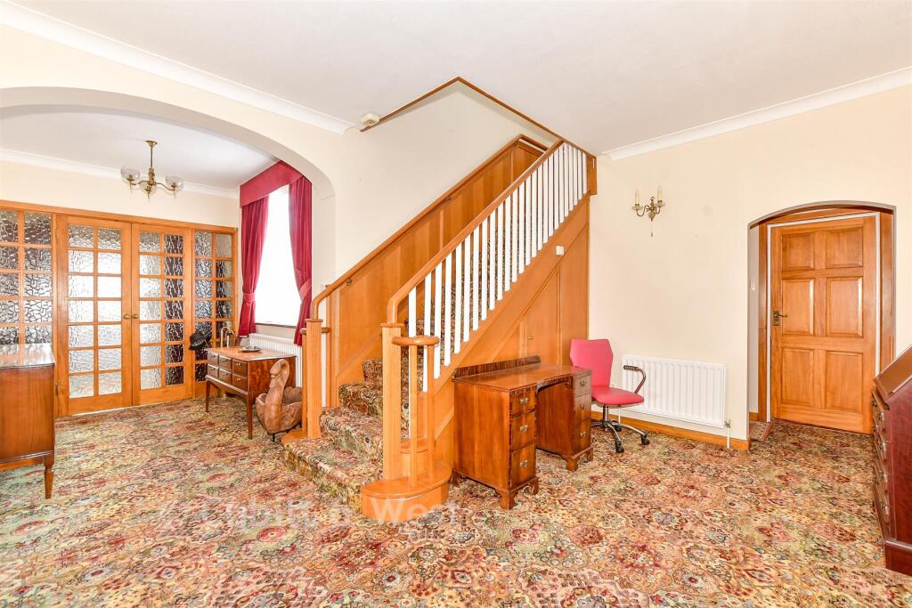 House in Havant, Hampshire - More