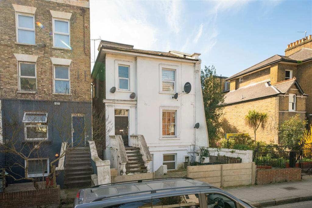 Main image of property: Hornsey Road, Holloway