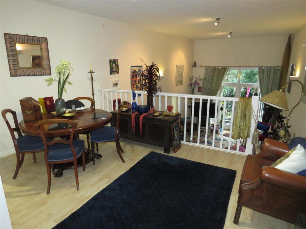 Main image of property: Chandlers Wharf, St. Neots, Cambridgeshire, PE19