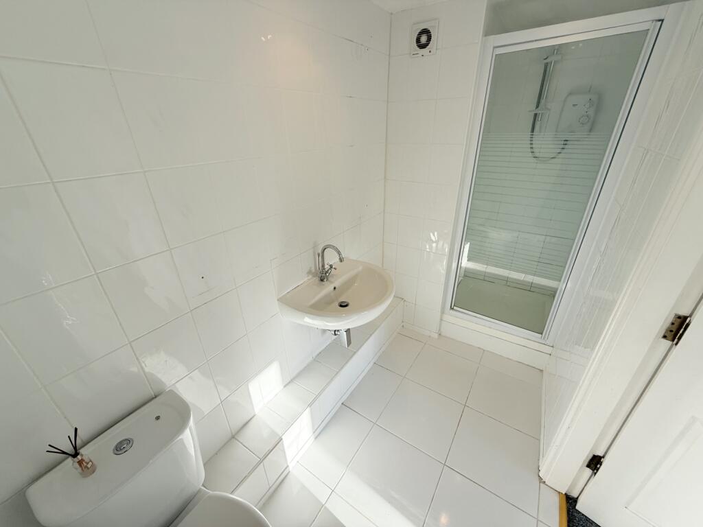 Apartment in Chester - More