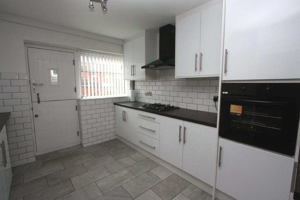 House in Bolton, Tonge Moor - View 3