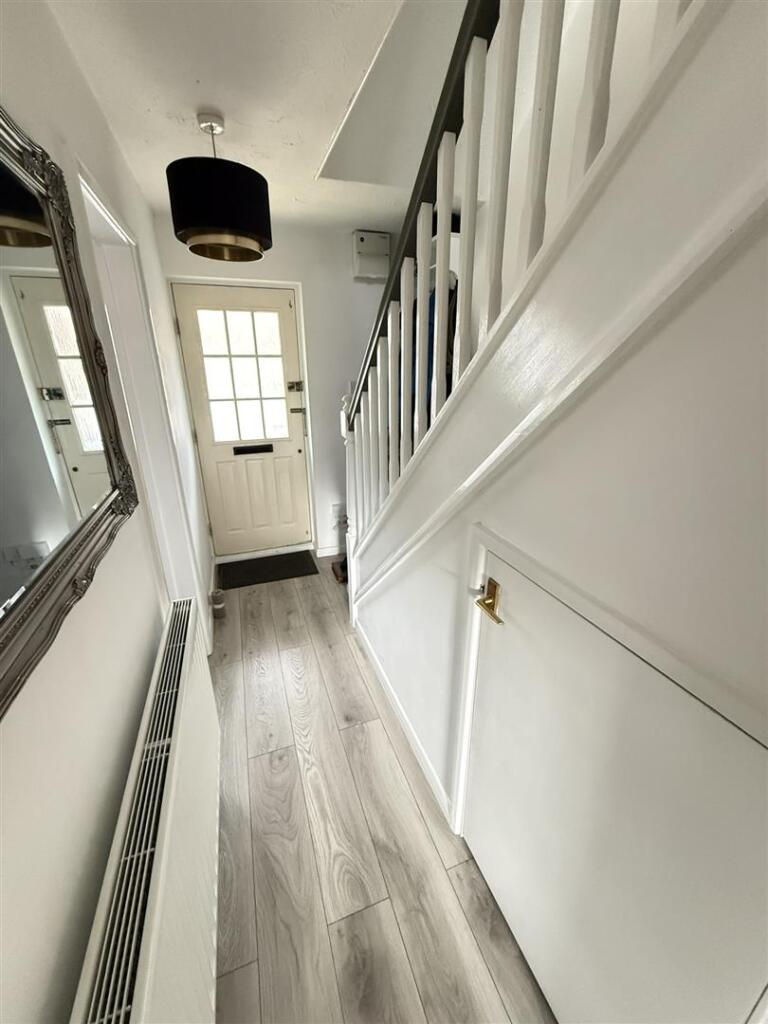 House in Chippenham, Wiltshire - View 5