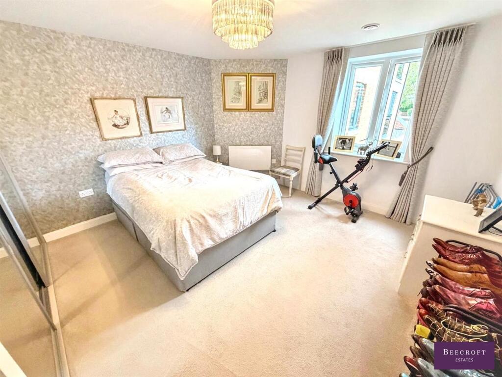 Apartment in Sheffield - View 5