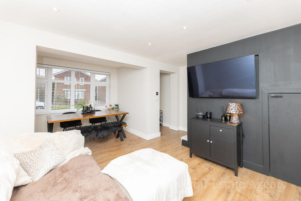 Selwyn Drive, Belton, Great Yarmouth photo 2