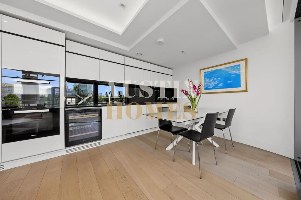 Apartment in London - View 5