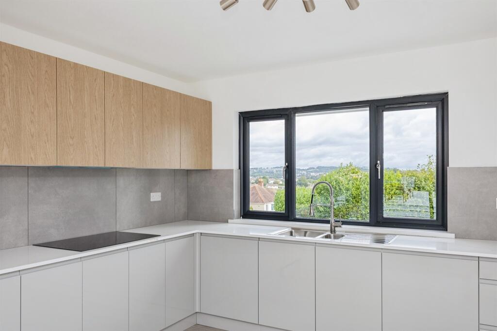 House in Torquay - View 4