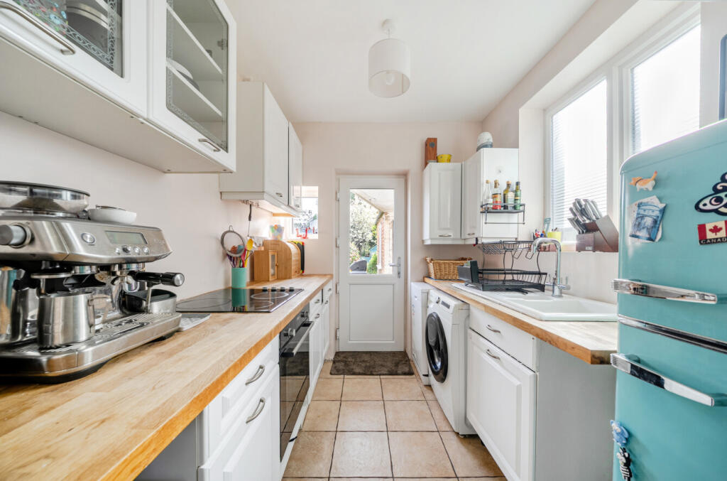 House in Worthing, West Sussex - View 4