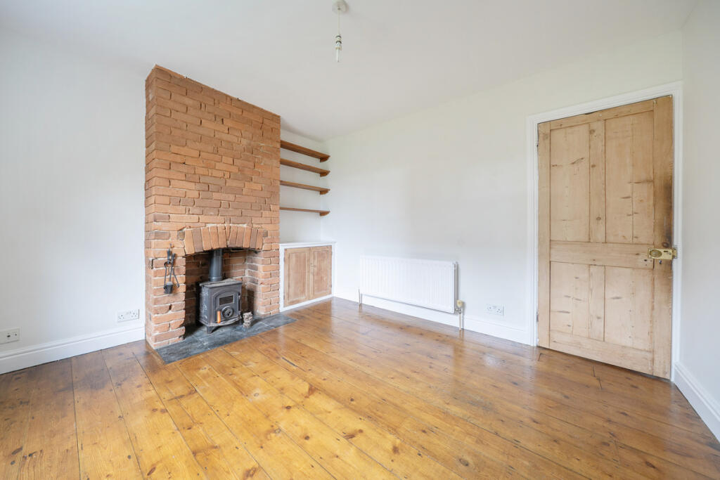 House in Hart, Hartley Wintney - View 5