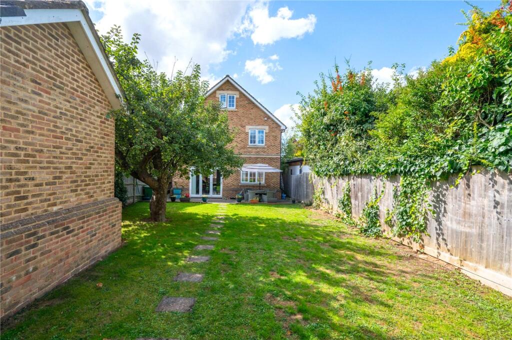 Additional image 22 of Watford Road, St. Albans, Hertfordshire