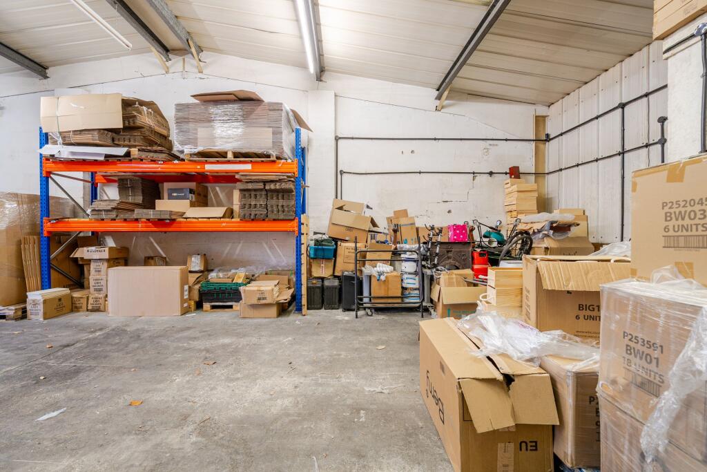 Additional image 10 of Unit 9