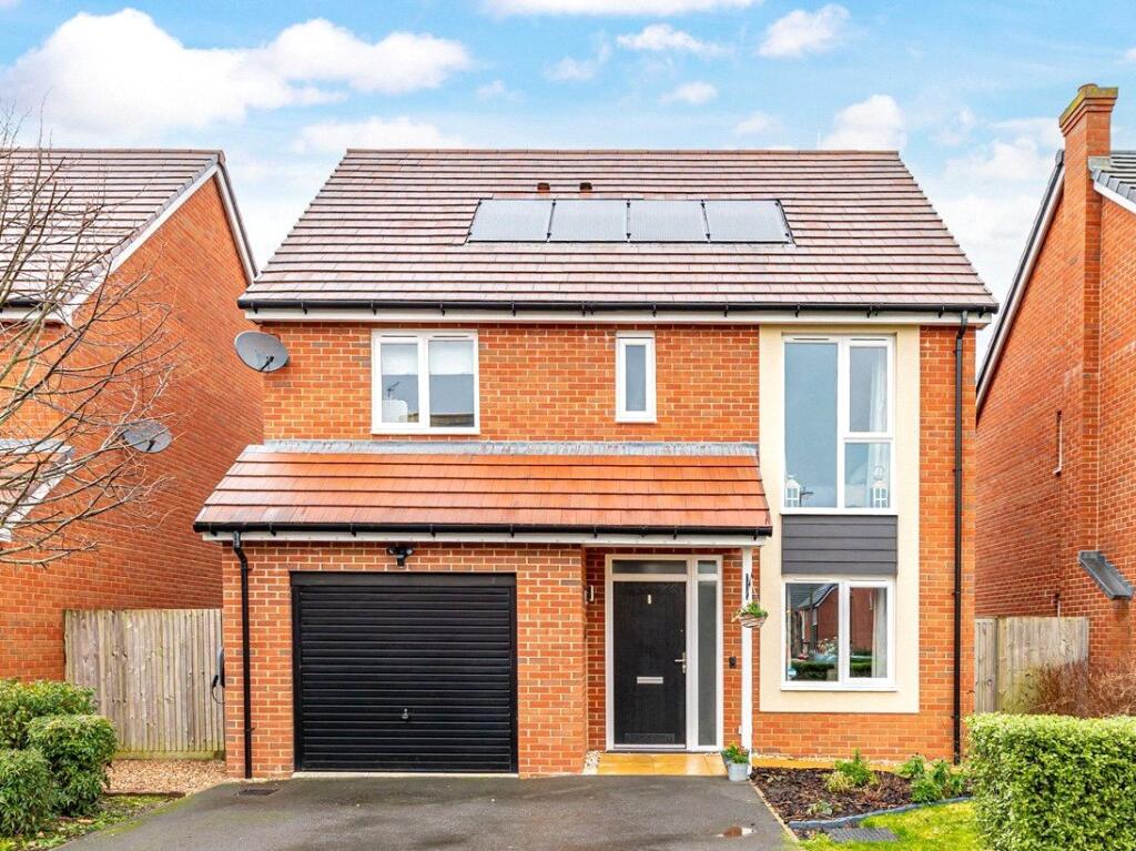 Main image of property: Scantlebury Way, Wantage, Oxfordshire, OX12