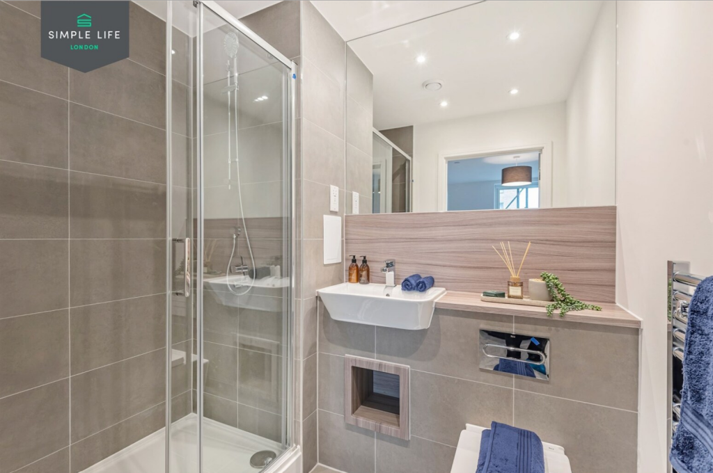 Apartment in Romford - View 4