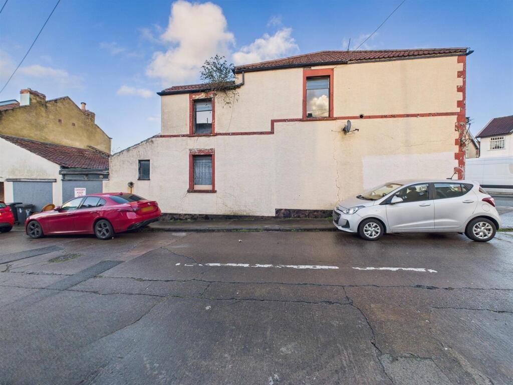 4 - Development Opportunity for Auction, Bedminste