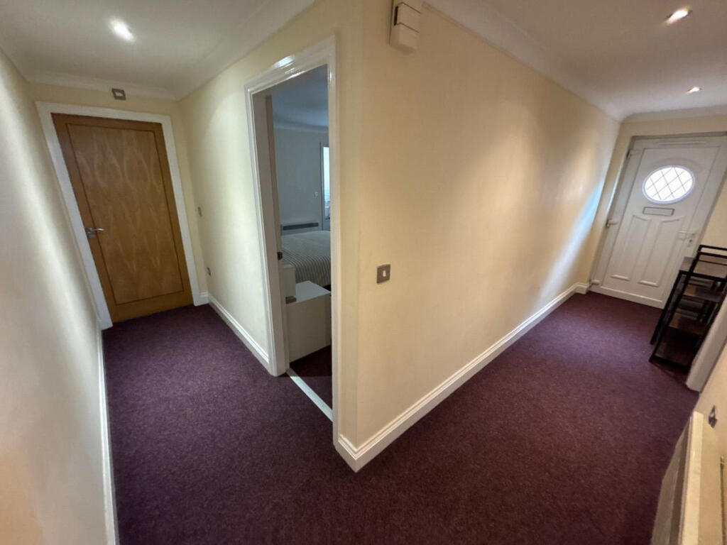 Apartment in South Tyneside, Westoe - More