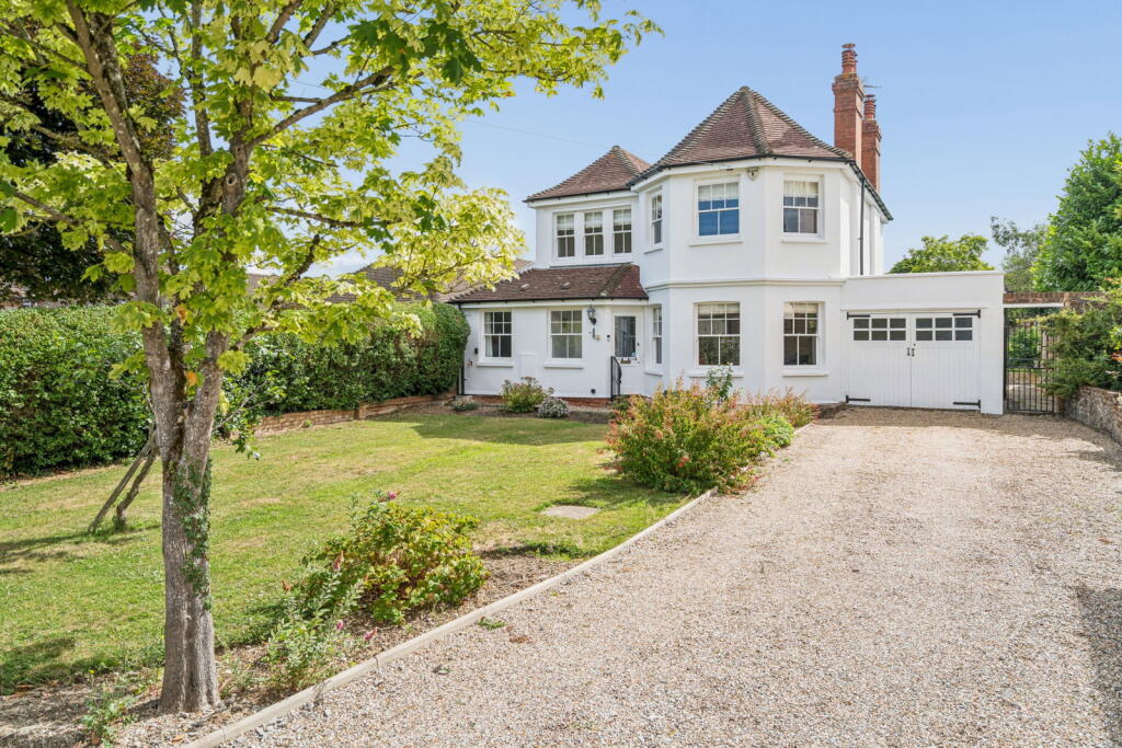 3-bed detached on Cheney Street, Pinner, HA5 2TE, £1,125,000
