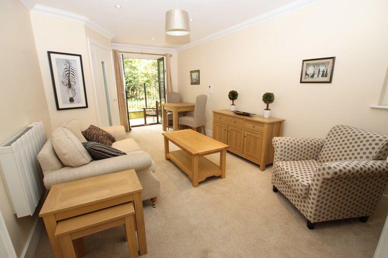 House in Christchurch, Purewell - View 3