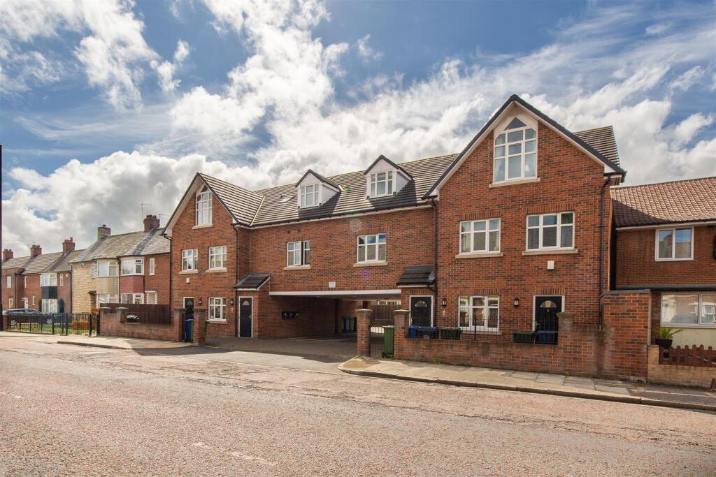 Main image of property: Welbeck Mews, Walker, NE6