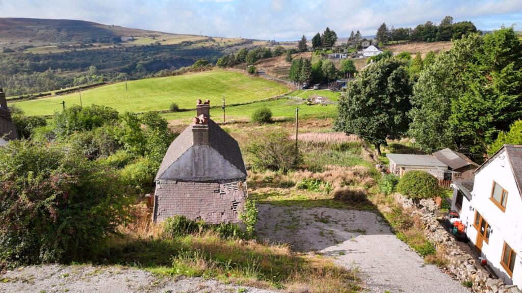 Rose Cottage, Y Gors Gwynfryn, Wrexham, LL11 5UW photo 3