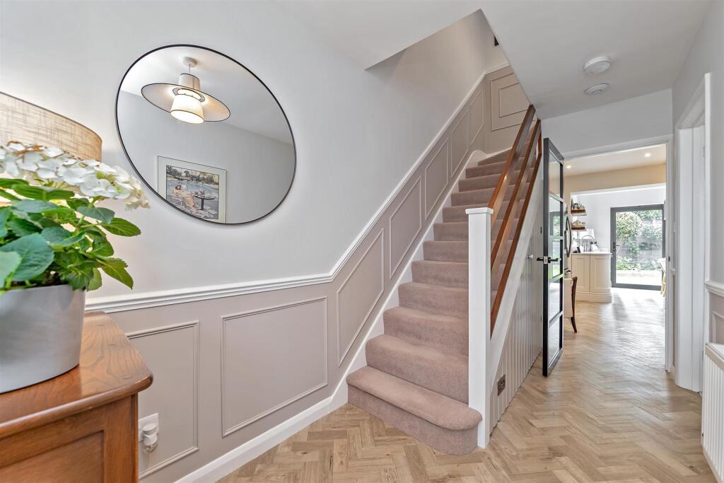 Additional image 12 of Penn Road, Park Street, St. Albans