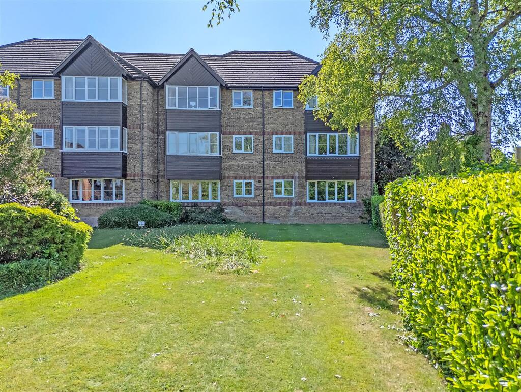 Main image of property: River Meads, Stanstead Abbotts
