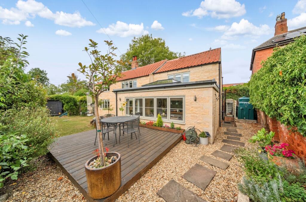 Main image of property: Little Humby, Grantham, Lincolnshire, NG33