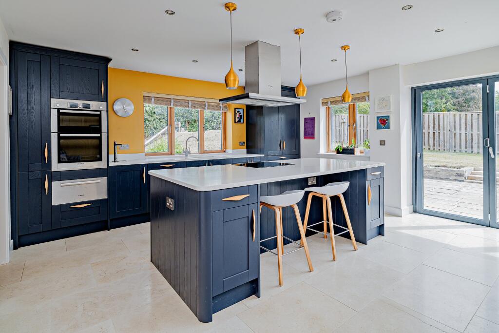 House in Shrewsbury, Montgomery - View 4