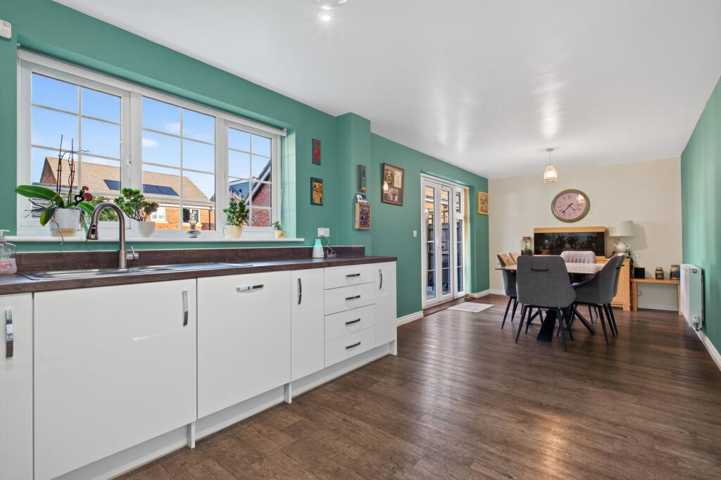 House in Northampton - View 4