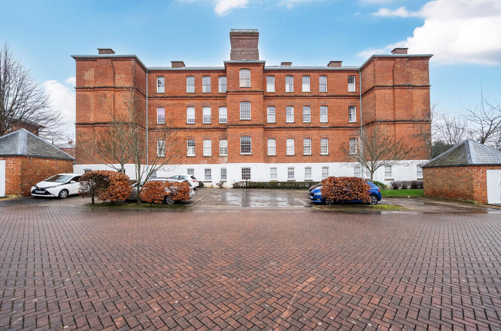 Main image of property: Serotine Close, Knowle, Fareham, Hampshire, PO17