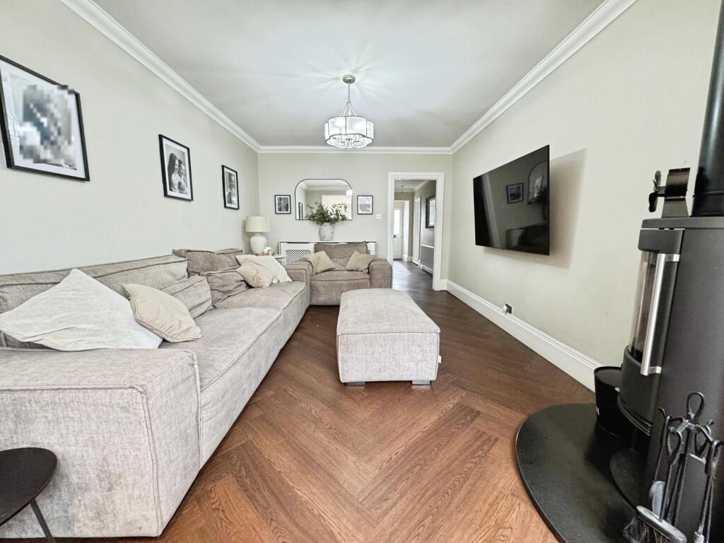 House in Point Clear, St. Osyth - View 5