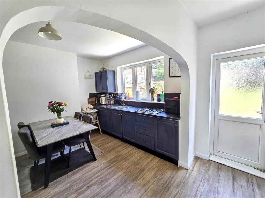 House in Ryde, Oakfield - View 4