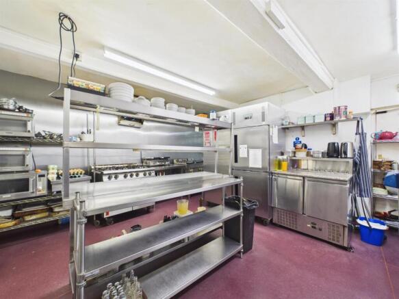 RESTAURANT KITCHEN