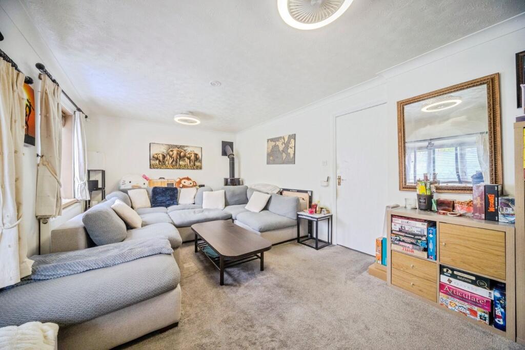 House in Milton Keynes, Campbell Park - View 3