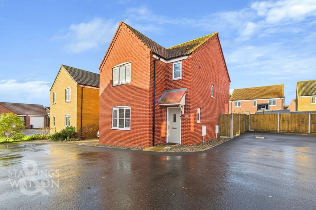 Main image of property: Hunton Road, Oulton, Lowestoft