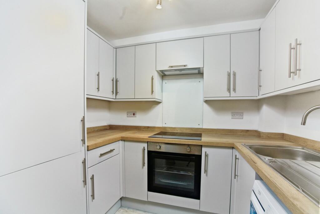 Apartment in London - View 4