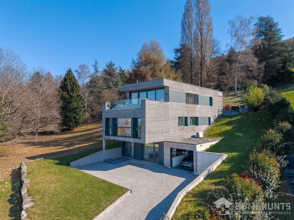 Main image of property: Rhone Alps, Haute-Savoie, Évian-les-Bains
