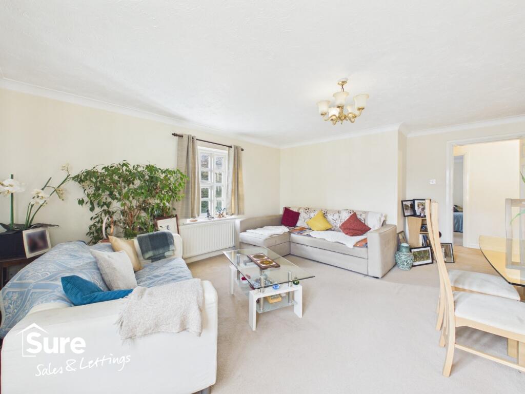 Main image of property: Riverbank, Piccotts End, Hemel Hempstead, Hertfordshire, HP1