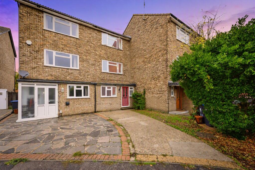Main image of property: Witham Close, Loughton, Essex, IG10