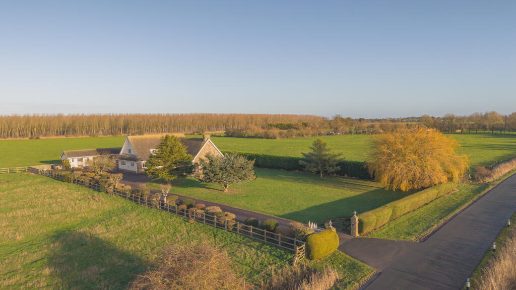 Main image of property: Ingoldmells Road, Addlethorpe, PE24