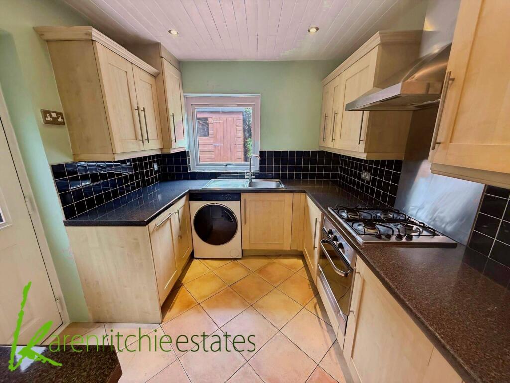 House in Bolton, Greater Manchester - View 4
