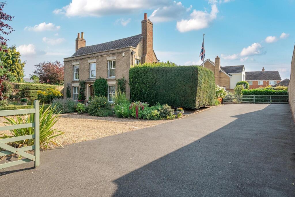 Main image of property: London Road, Sandy