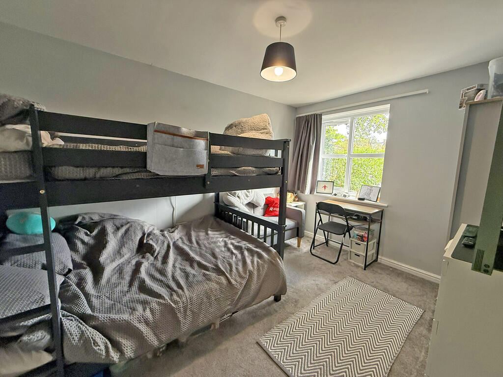 Apartment in York - View 5