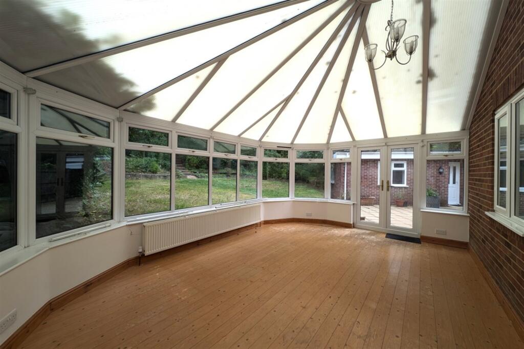House in Southampton - View 4